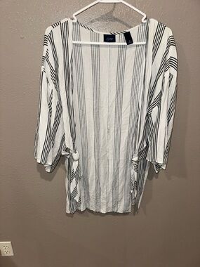 Lafayette 148 New York White and Black Striped Open-Front Tunic